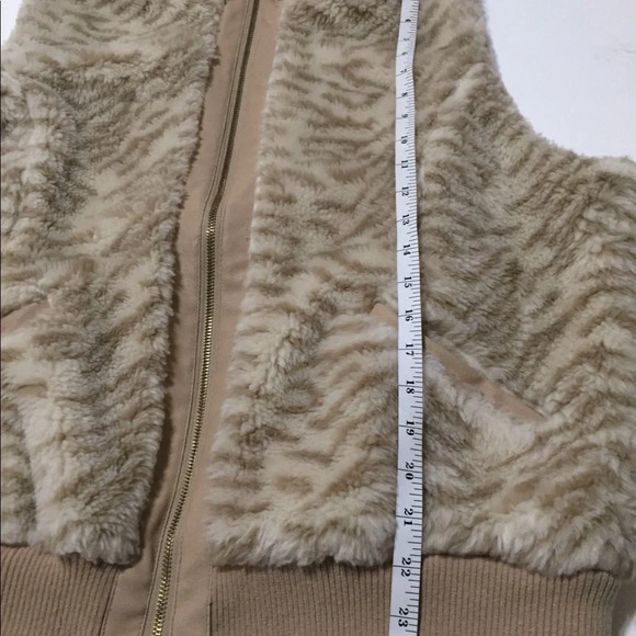 JOU JOU Faux Fur Animal Print Vest Size 2X - Picture 8 of 8